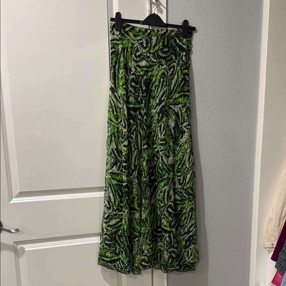 Jlo-esque Green Women's Skirt